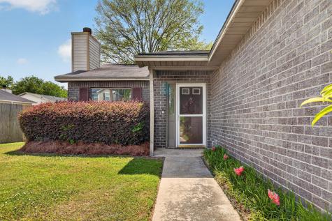 821 Winthrop Street Ladson SC 29456