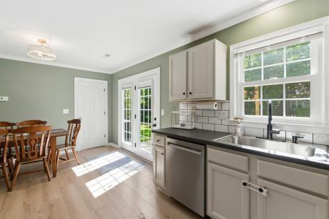 105 Wainwright Manor Summerville SC 29485