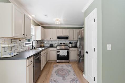 105 Wainwright Manor Summerville SC 29485