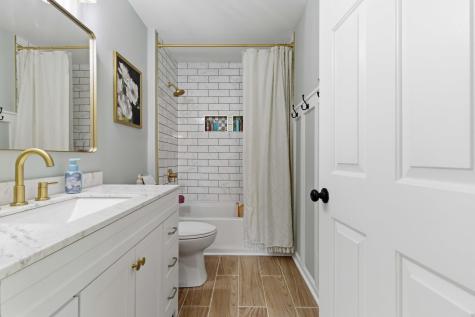 105 Wainwright Manor Summerville SC 29485