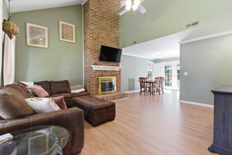 105 Wainwright Manor Summerville SC 29485