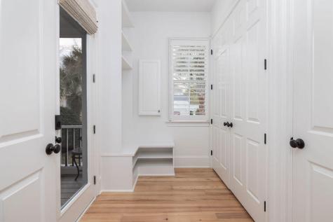 281 N Shelmore Boulevard Mount Pleasant SC 29464