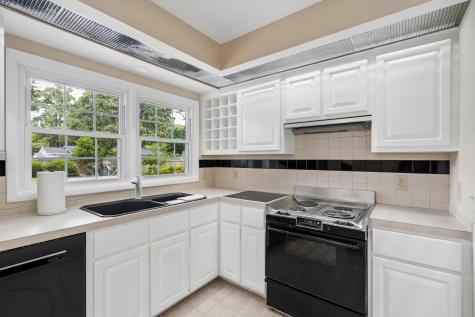 1754 Pittsford Circle Charleston SC 29412