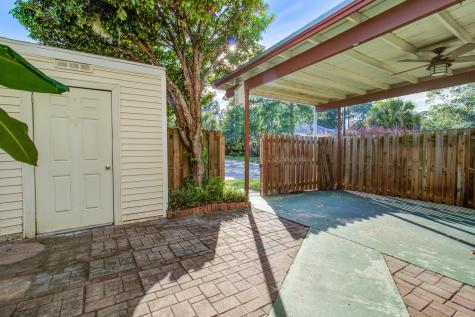 2932 Cathedral Lane Charleston SC 29414