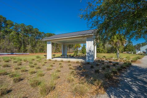 1073 Oak Bluff Avenue Charleston SC 29492