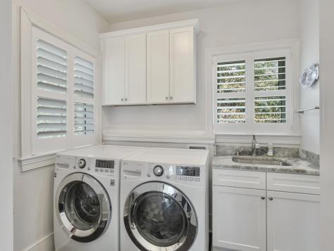 5217 Oak Cove Lane Hollywood SC 29449