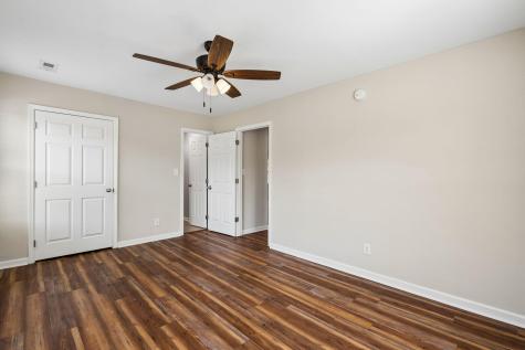 5615 Buskirk Street North Charleston SC 29406