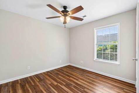 5615 Buskirk Street North Charleston SC 29406
