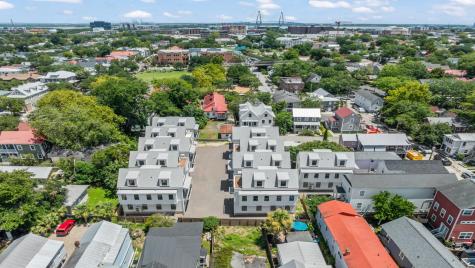 22 Nats Court Charleston SC 29403