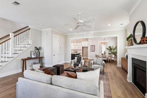 603 Blueway Avenue Summerville SC 29486