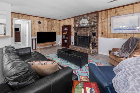 1815 Walsingham Way Charleston SC 29412
