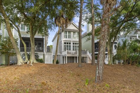 10 Commons Court Isle Of Palms SC 29451