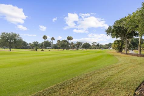10 Commons Court Isle Of Palms SC 29451
