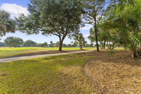 10 Commons Court Isle Of Palms SC 29451