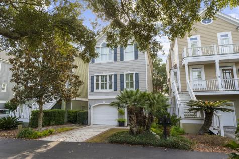 10 Commons Court Isle Of Palms SC 29451