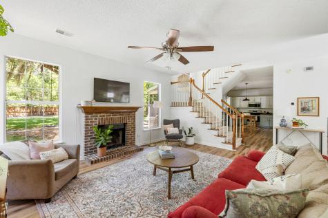 8514 Kennestone Lane North Charleston SC 29420