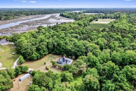 1624 Lonnie Taylor Lane Wadmalaw Island SC 29487