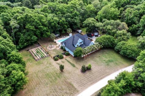 1624 Lonnie Taylor Lane Wadmalaw Island SC 29487