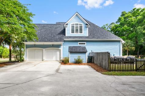 1624 Lonnie Taylor Lane Wadmalaw Island SC 29487