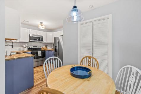 7910 Timbercreek Lane North Charleston SC 29418