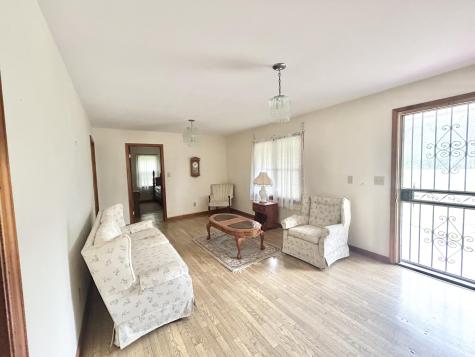 4304 Alex Harvin Highway Manning SC 29102