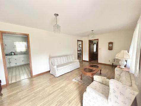 4304 Alex Harvin Highway Manning SC 29102