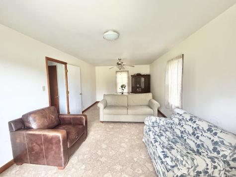 4304 Alex Harvin Highway Manning SC 29102