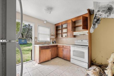 1946 River Road Johns Island SC 29455