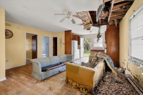 1946 River Road Johns Island SC 29455