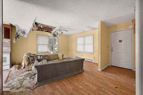 1946 River Road Johns Island SC 29455