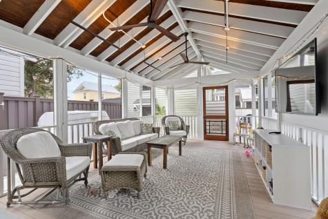 7 Glenwood Avenue Charleston SC 29403