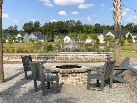 351 Gnarly Oak Lane Summerville SC 29485