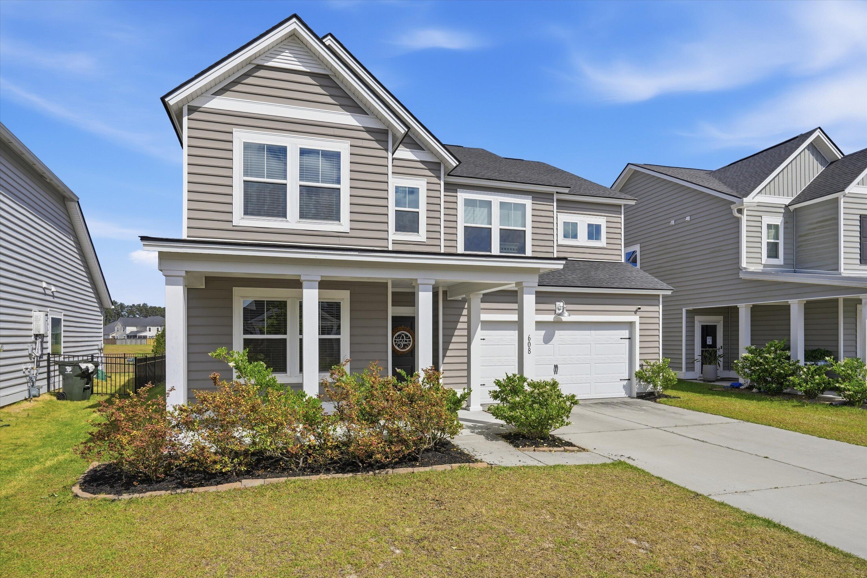 608 Macintyre Circle Summerville SC 29486