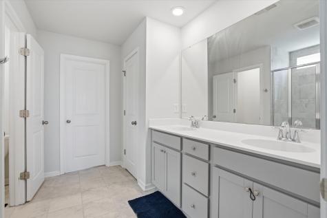 608 Macintyre Circle Summerville SC 29486