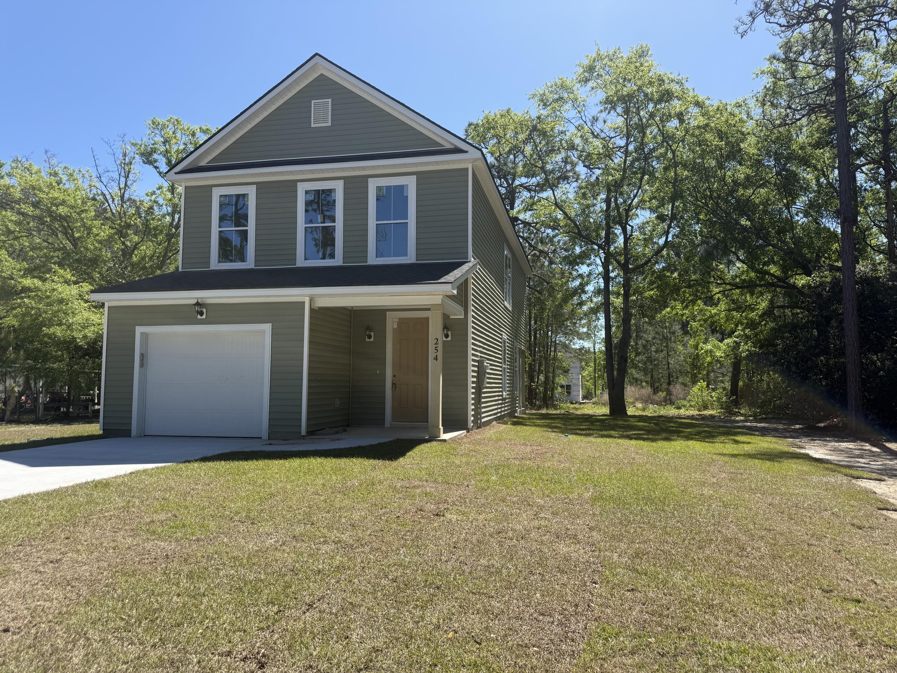 254 W Smith Street Summerville SC 29485