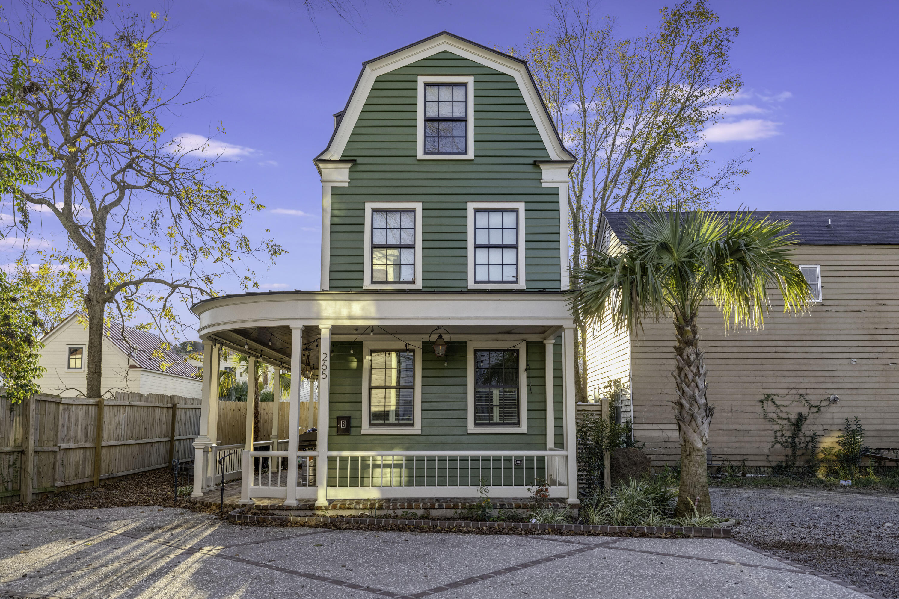 265 Coming Street Charleston SC 29403