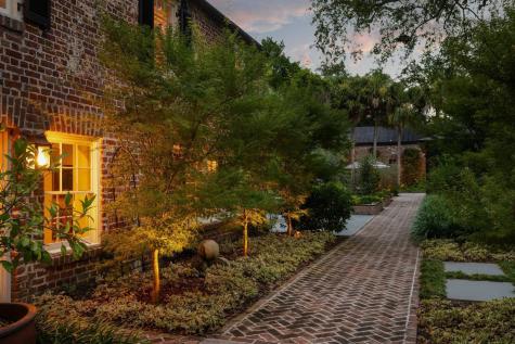 125 Tradd Street Charleston SC 29401