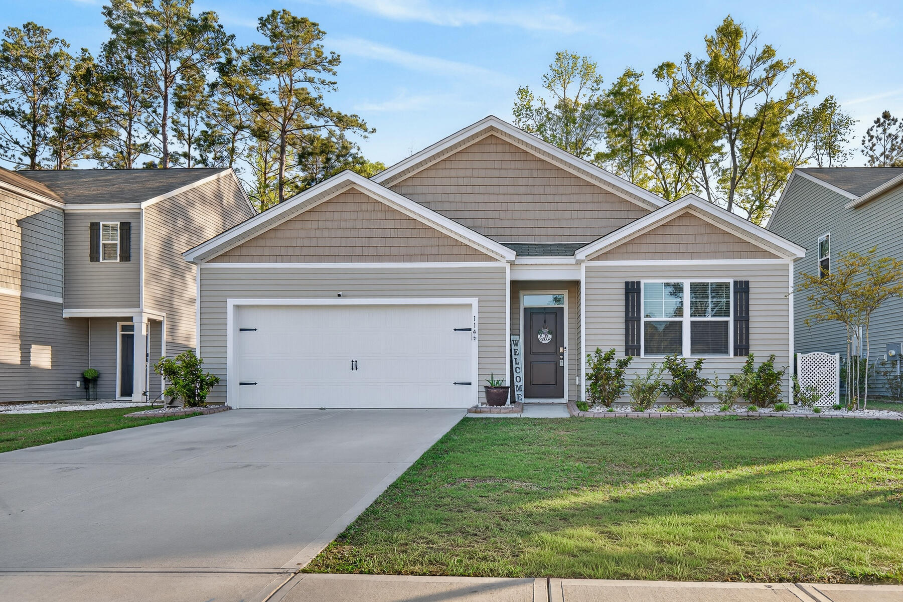 114 Valley Row Summerville SC 29483