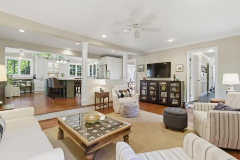1120 Deleisseline Boulevard Mount Pleasant SC 29464