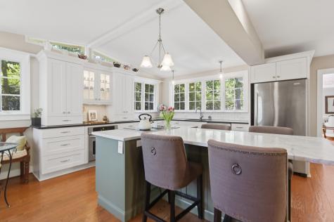 1120 Deleisseline Boulevard Mount Pleasant SC 29464