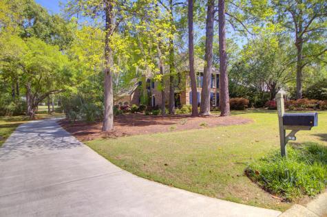 1120 Deleisseline Boulevard Mount Pleasant SC 29464