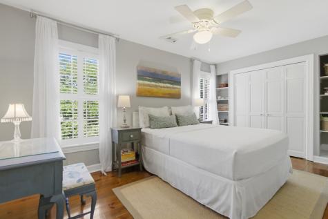 1120 Deleisseline Boulevard Mount Pleasant SC 29464