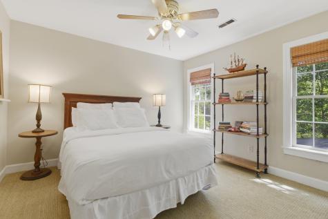 1120 Deleisseline Boulevard Mount Pleasant SC 29464