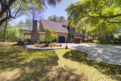 1120 Deleisseline Boulevard Mount Pleasant SC 29464