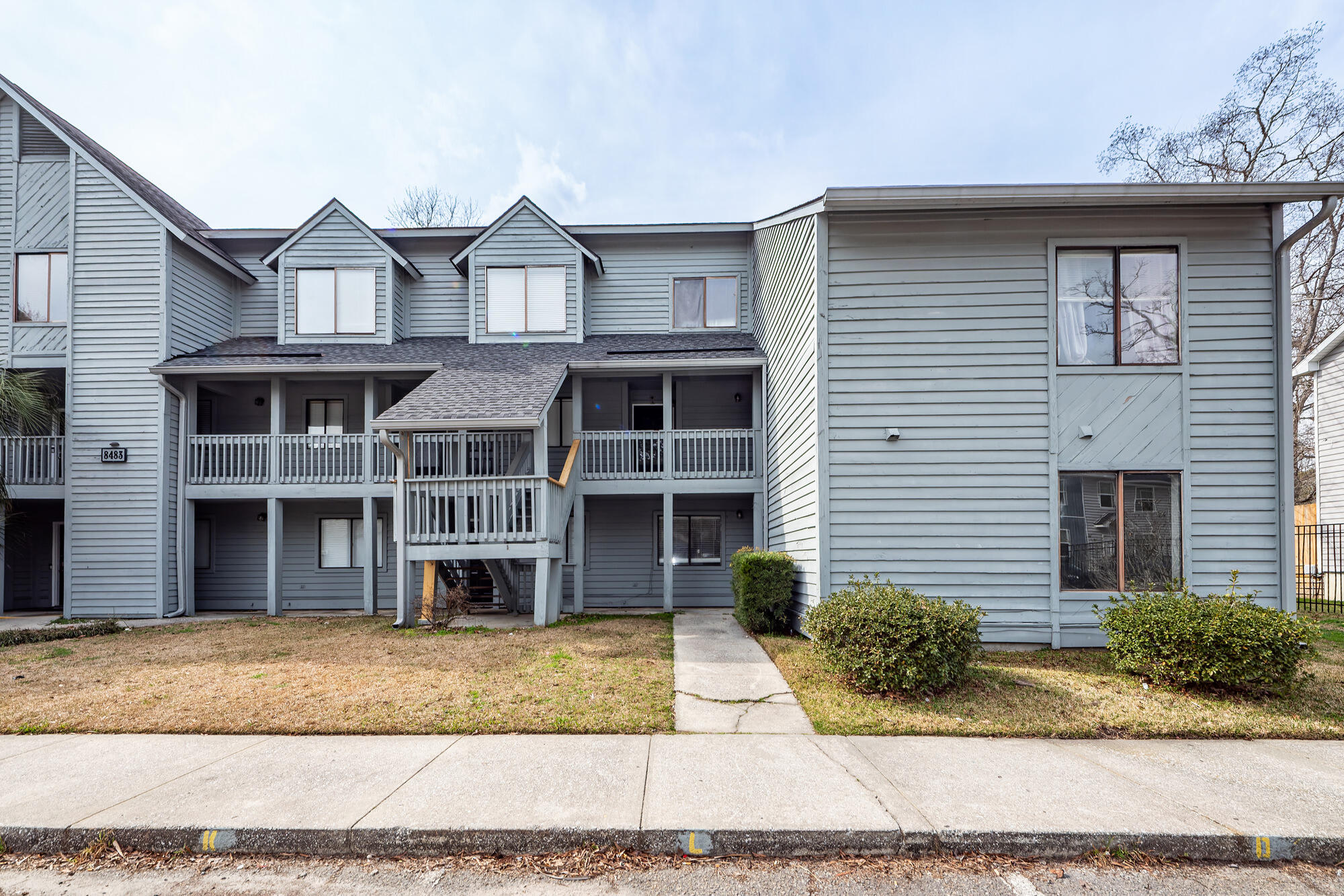 8483 Yadkin Circle North Charleston SC 29406