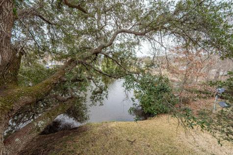 8483 Yadkin Circle North Charleston SC 29406