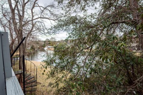 8483 Yadkin Circle North Charleston SC 29406