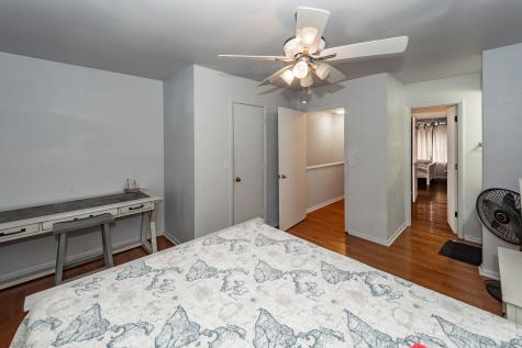 8483 Yadkin Circle North Charleston SC 29406