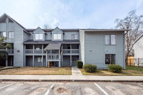 8483 Yadkin Circle North Charleston SC 29406