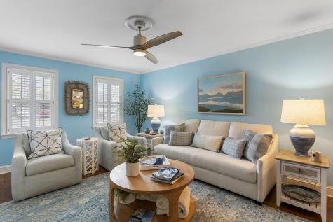 20 Charlestowne Court Charleston SC 29401